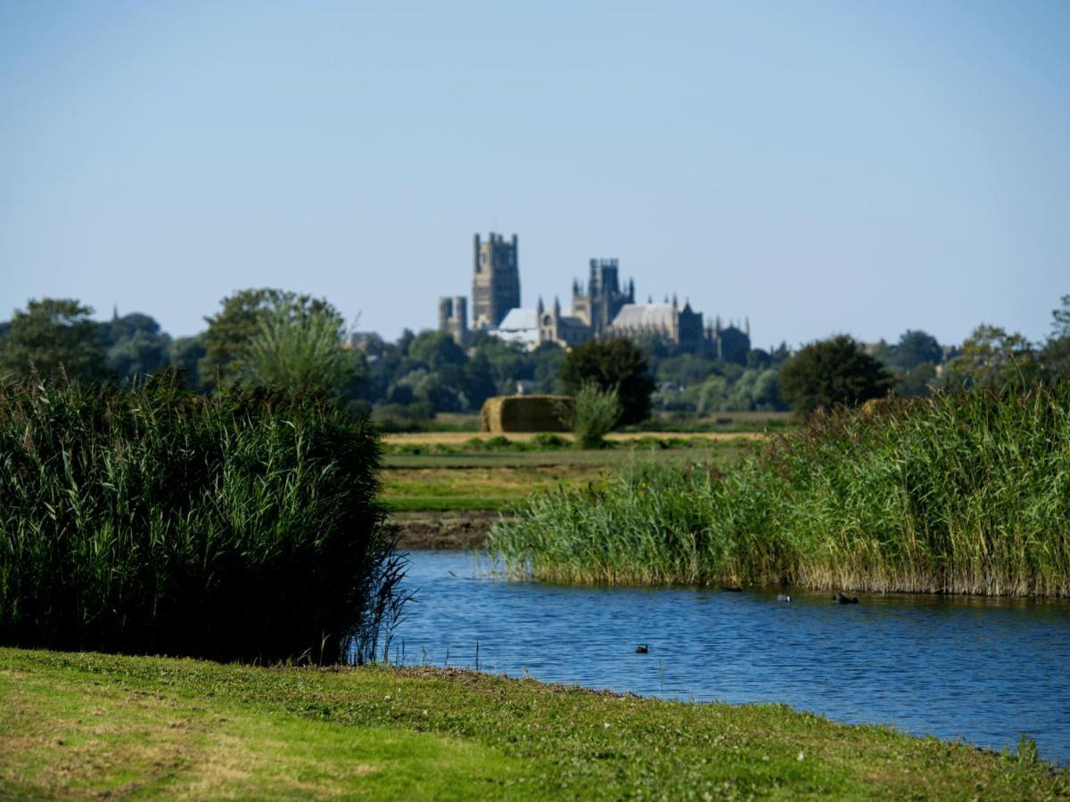 The Old Hall Ely Exterior foto